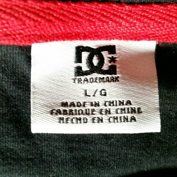 NWT DC Shoes Tropical Floral T-Shirt - Picture 2 of 5